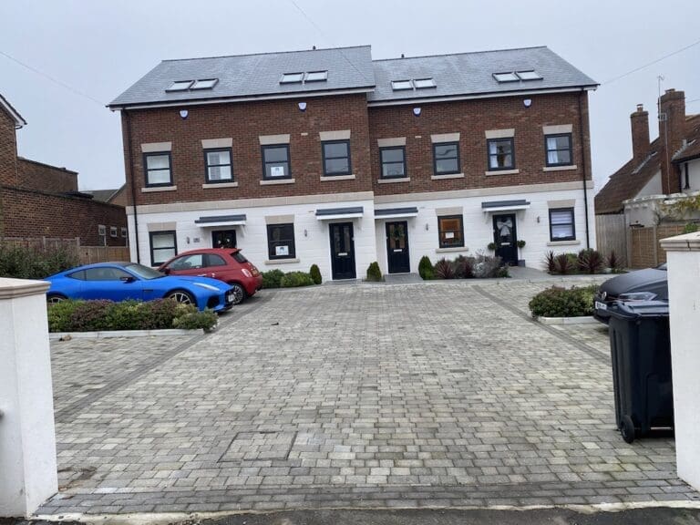 Brick house entrance, brick driveway laying services