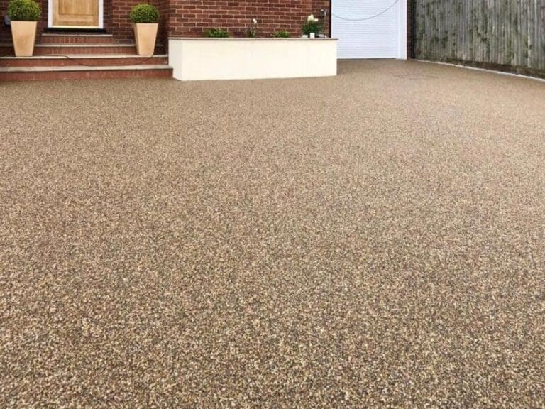 Brown and white resin installation for a driveway
