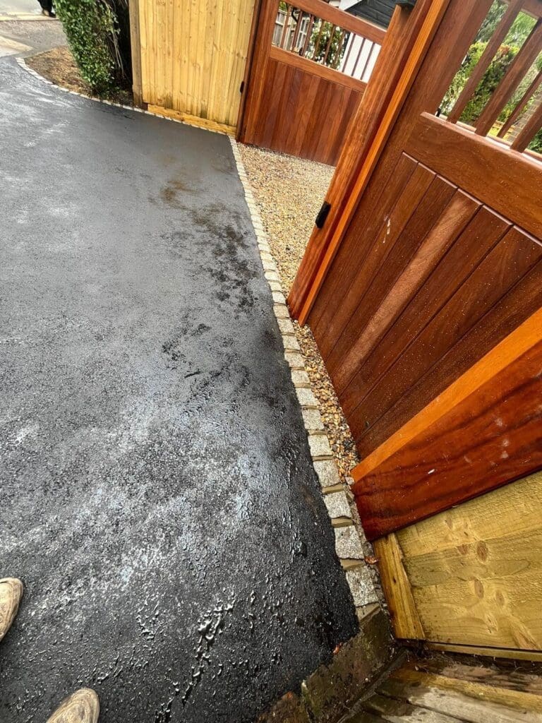 Tarmac Drive Entrance Bisham(2)