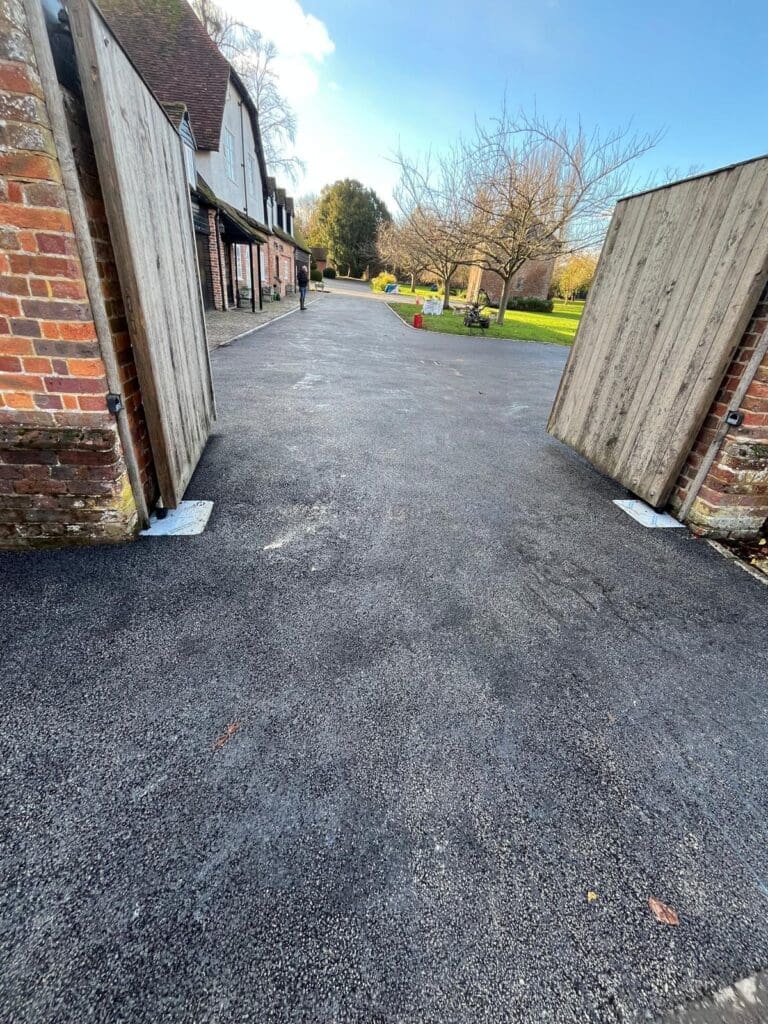 Tarmac Driveway Little Marlow Manor(7)